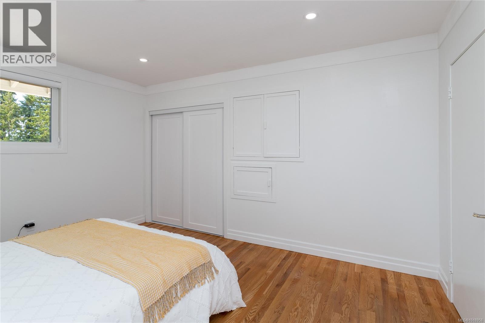 11255 Nitinat Rd, North Saanich