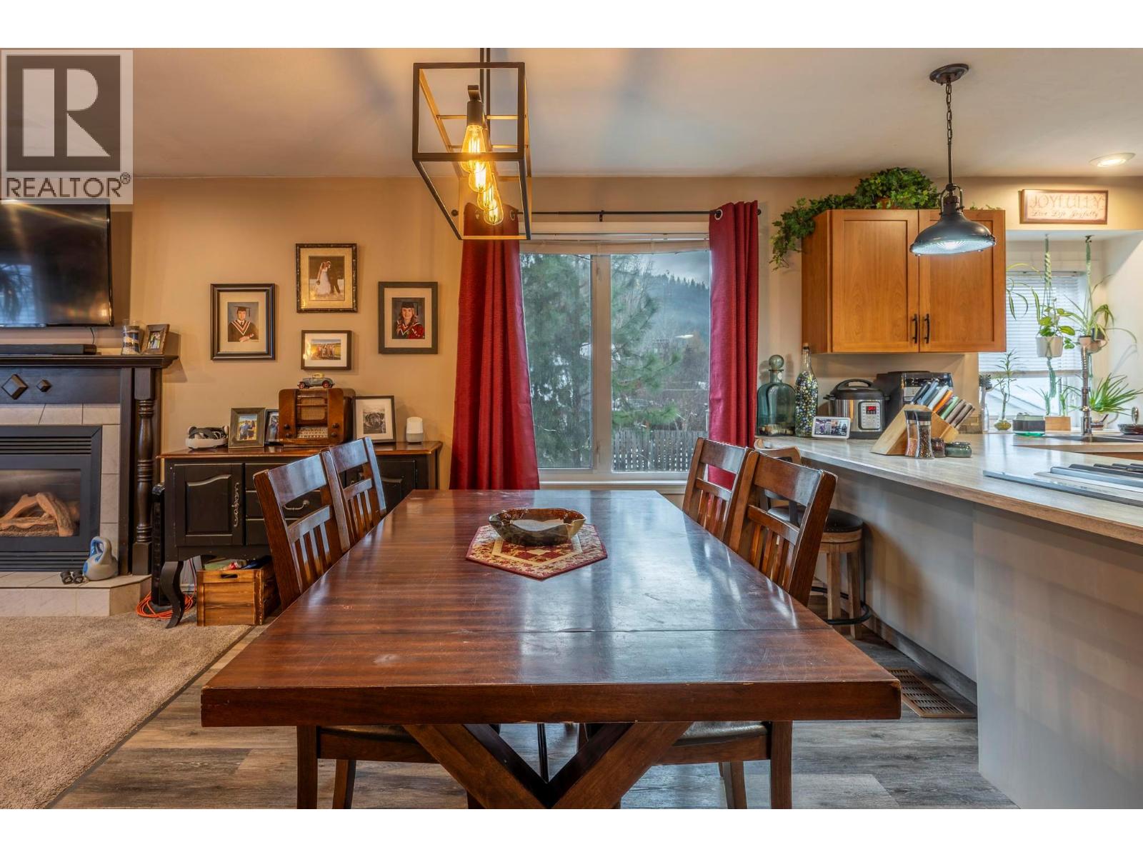 517 12TH STREET S - 13