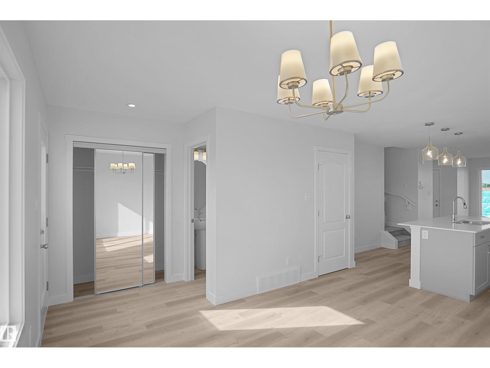 21390 128A AV NW, Edmonton