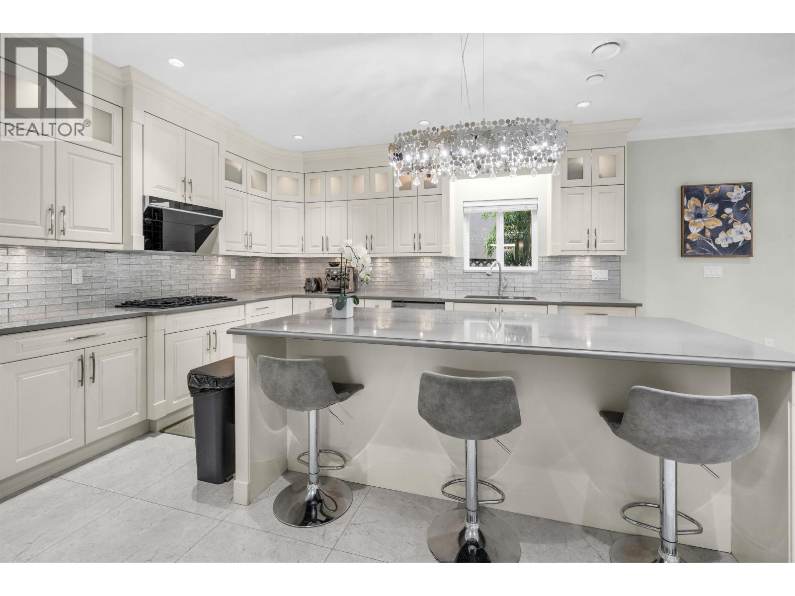 1584 BLAINE AVENUE, Burnaby