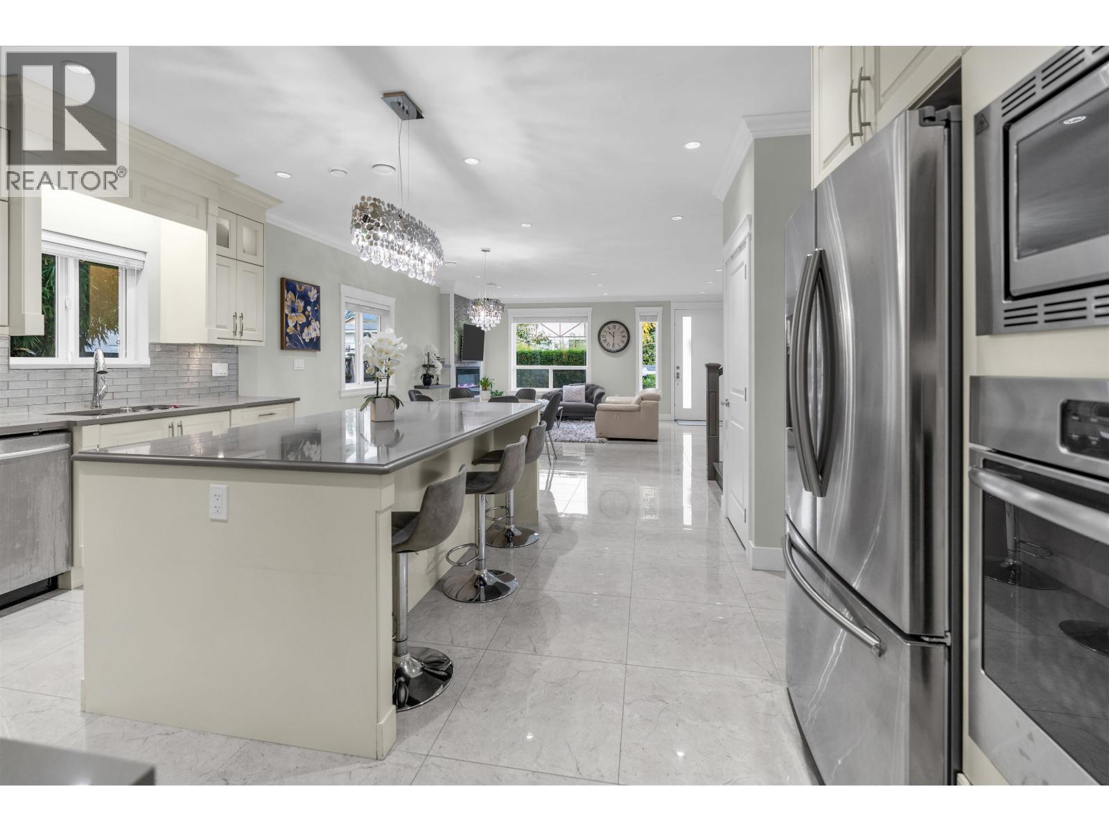 1584 BLAINE AVENUE, Burnaby