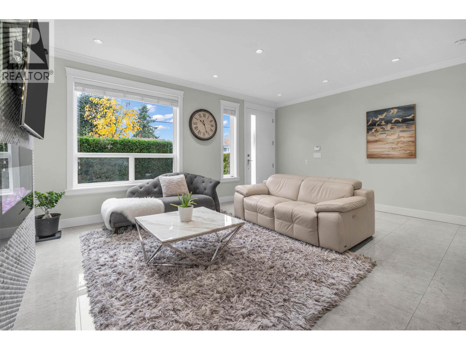 1584 BLAINE AVENUE, Burnaby