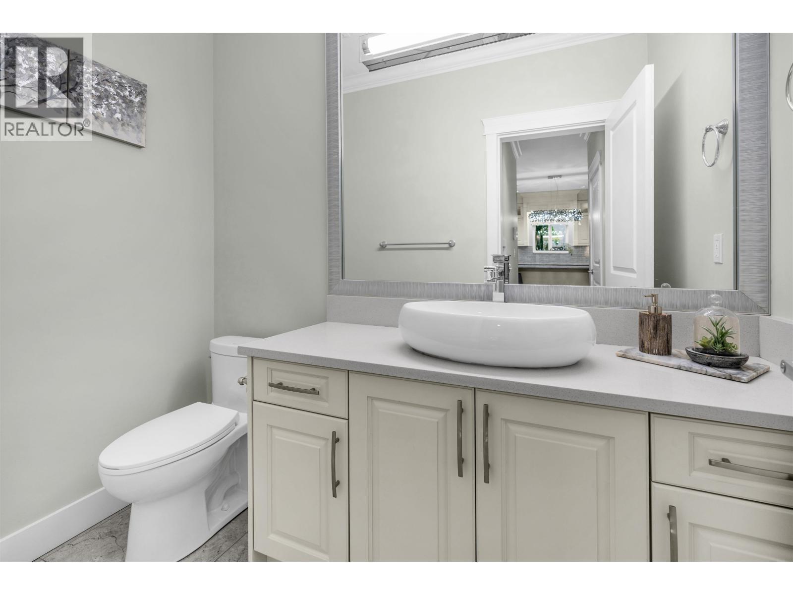 1584 BLAINE AVENUE, Burnaby