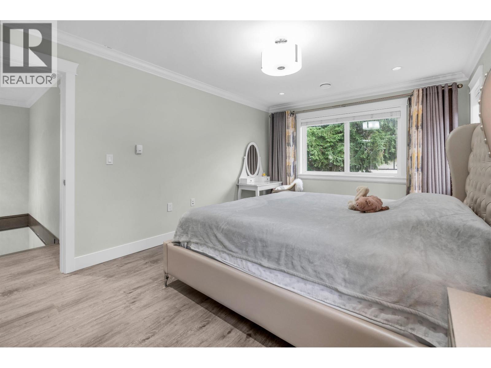 1584 BLAINE AVENUE, Burnaby