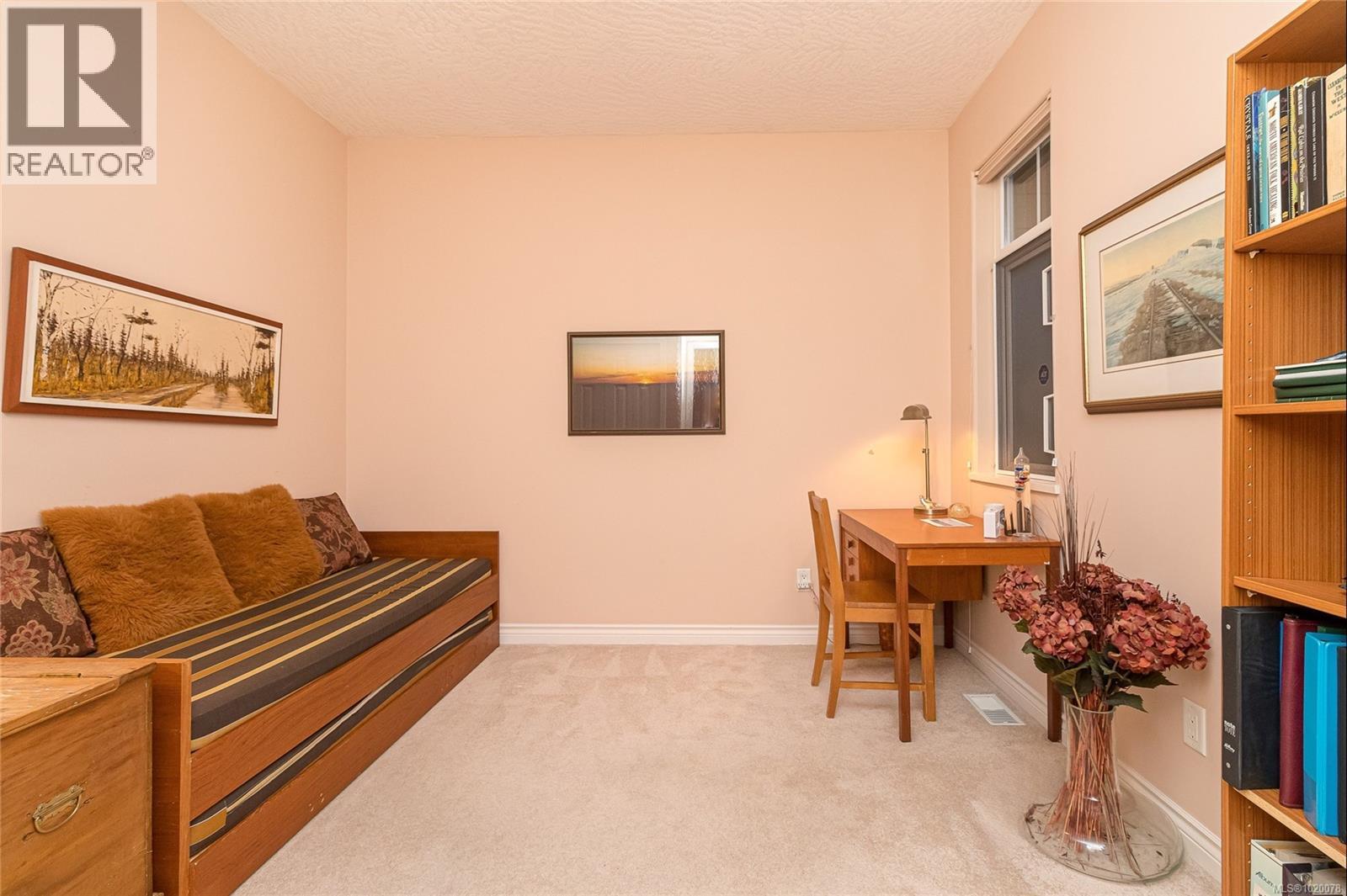 #6 3281 MAPLEWOOD RD - 23