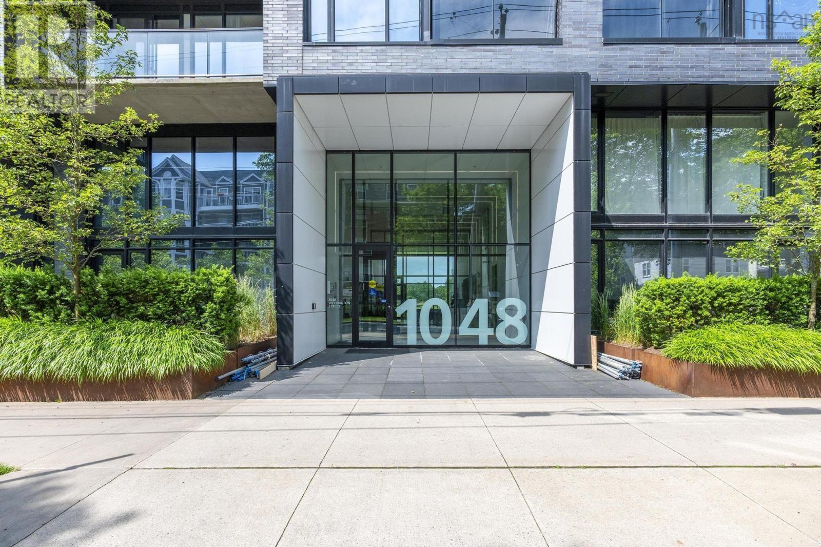 Property photo of 813 1048 Wellington Street