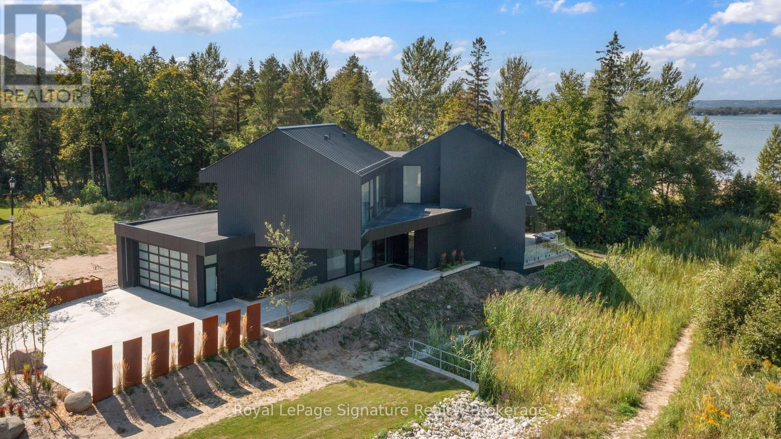 120 SEBASTIAN STREET - Photo 2 of 50, Blue Mountains, Ontario