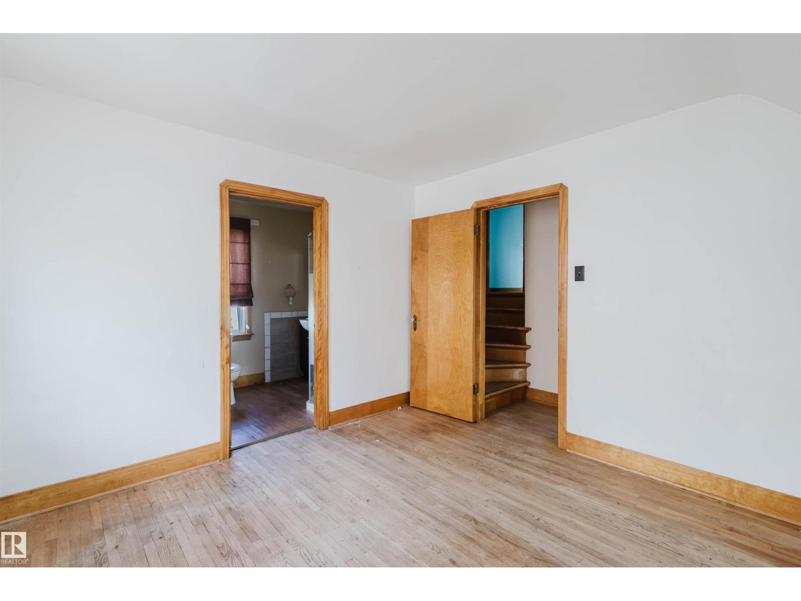 10827 111 ST NW, Edmonton