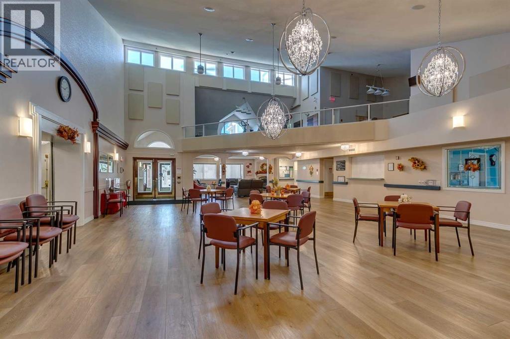 Single Family House for Sale in   Simcoe Boulevard SW Signal Hill Calgary 