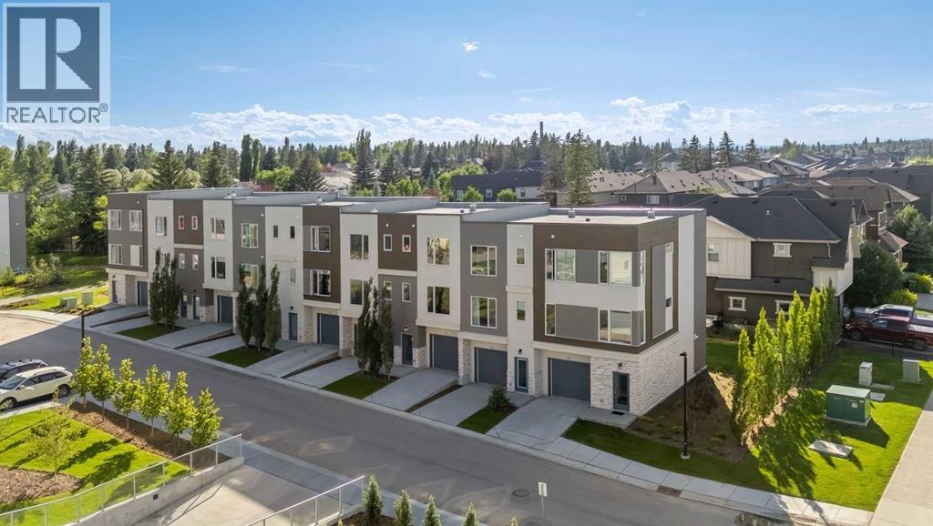 Single Family House for Sale in  Shawnee Square SW Shawnee Slopes Calgary 