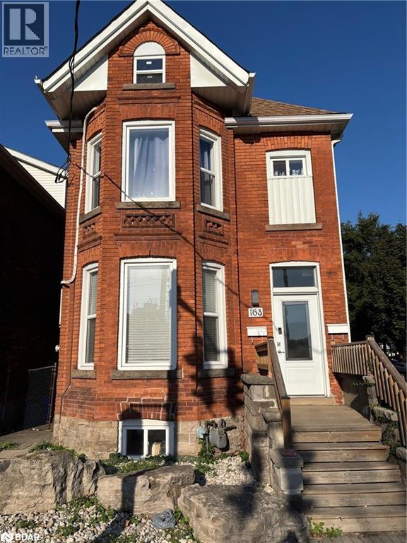163 WENTWORTH Street N Unit# Main