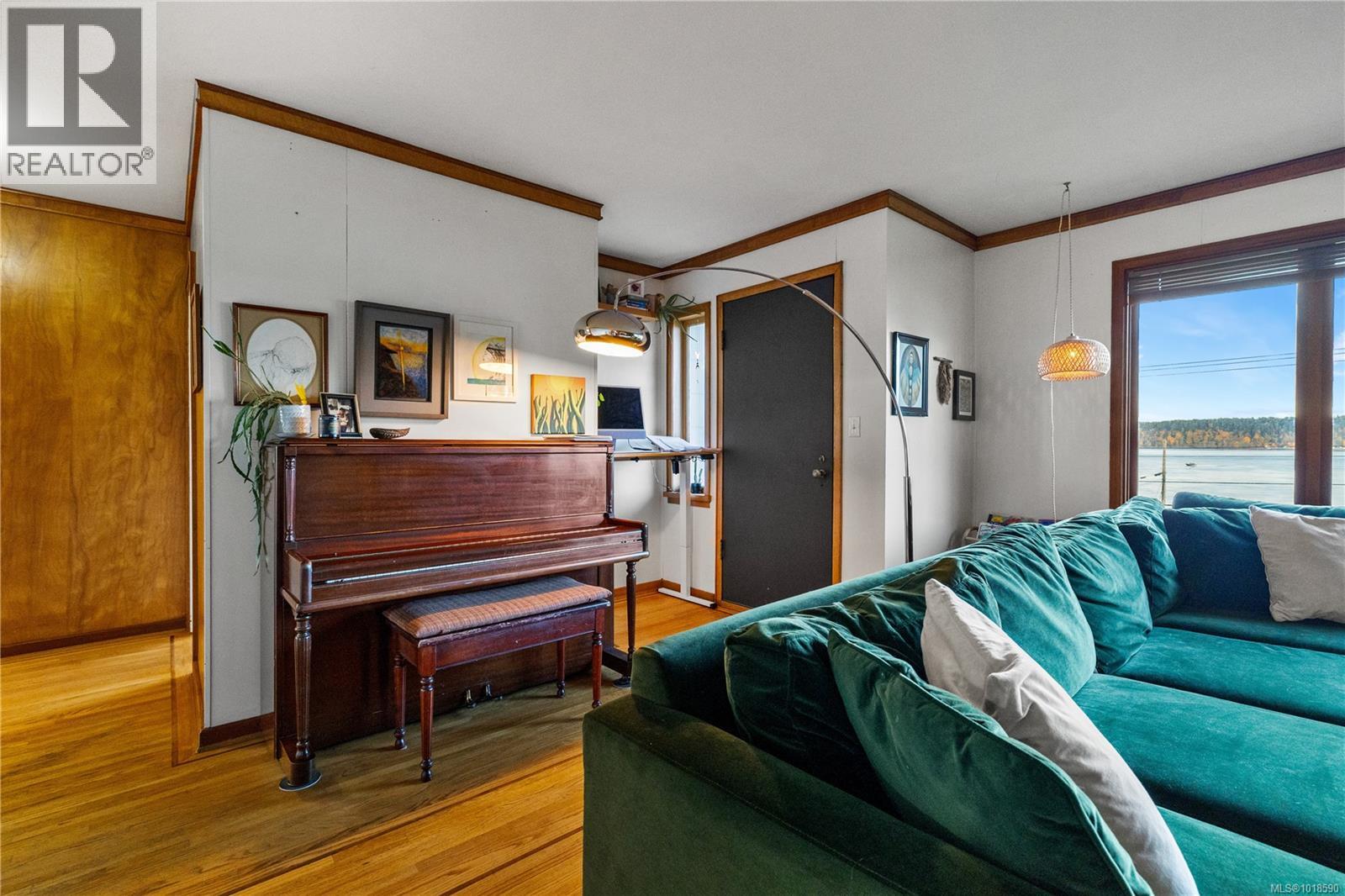 392 Island Hwy, Campbell River