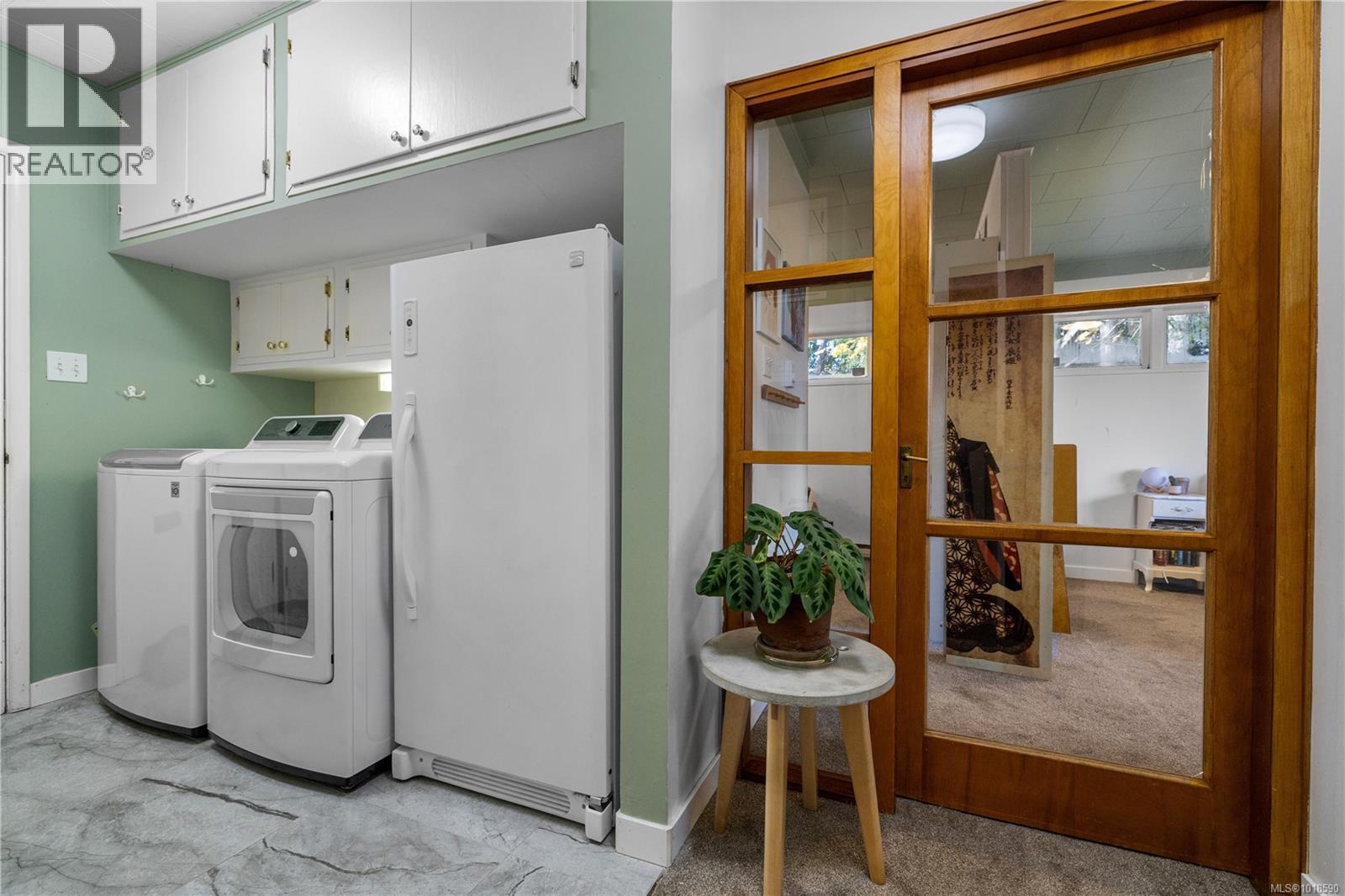 392 Island Hwy, Campbell River