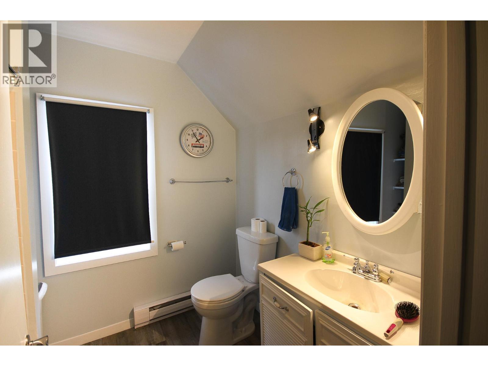 16020 Tupper Village Way - 27