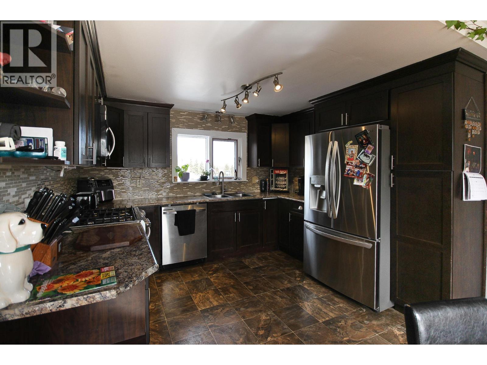 16020 Tupper Village Way - 13