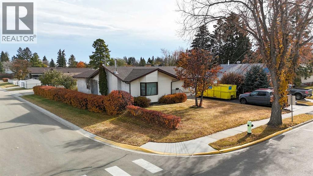 4044 50 Avenue, Innisfail