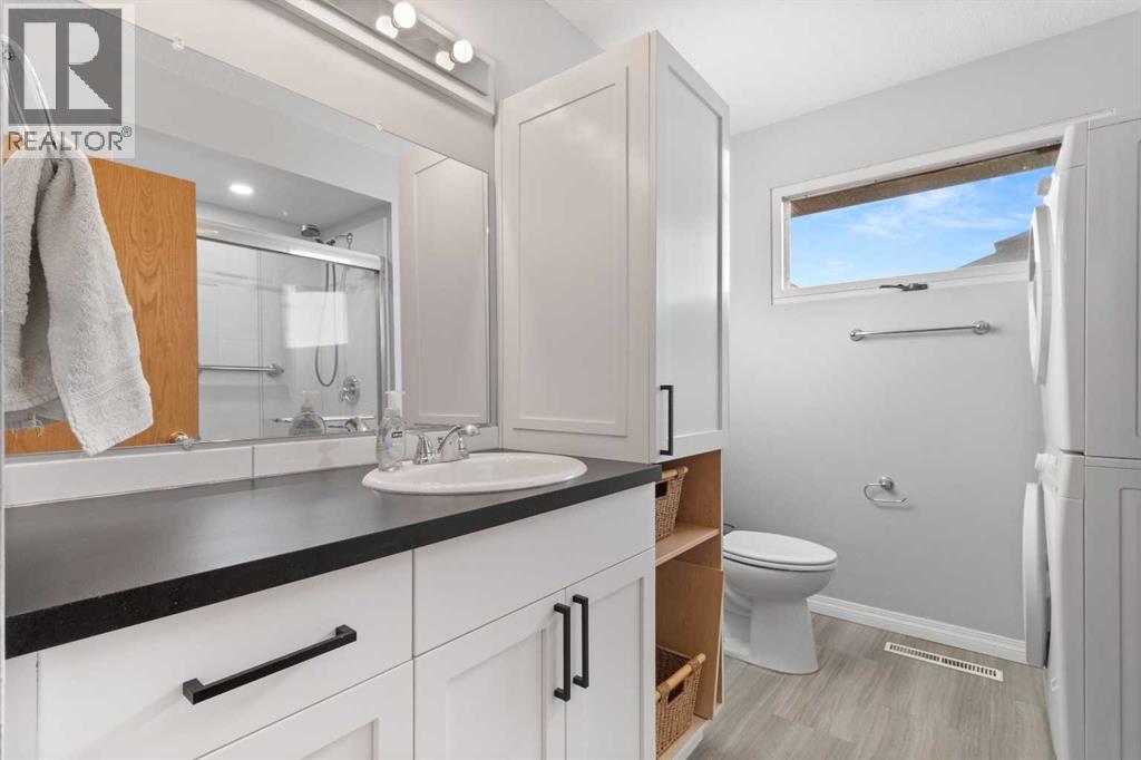 4044 50 Avenue, Innisfail