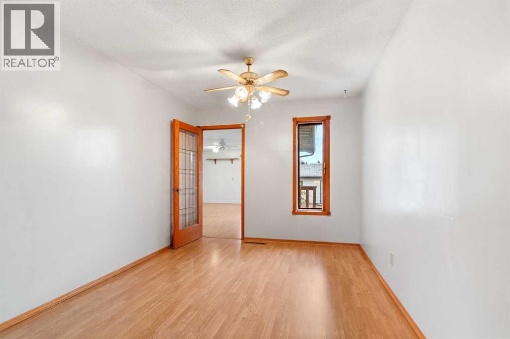 4044 50 Avenue, Innisfail