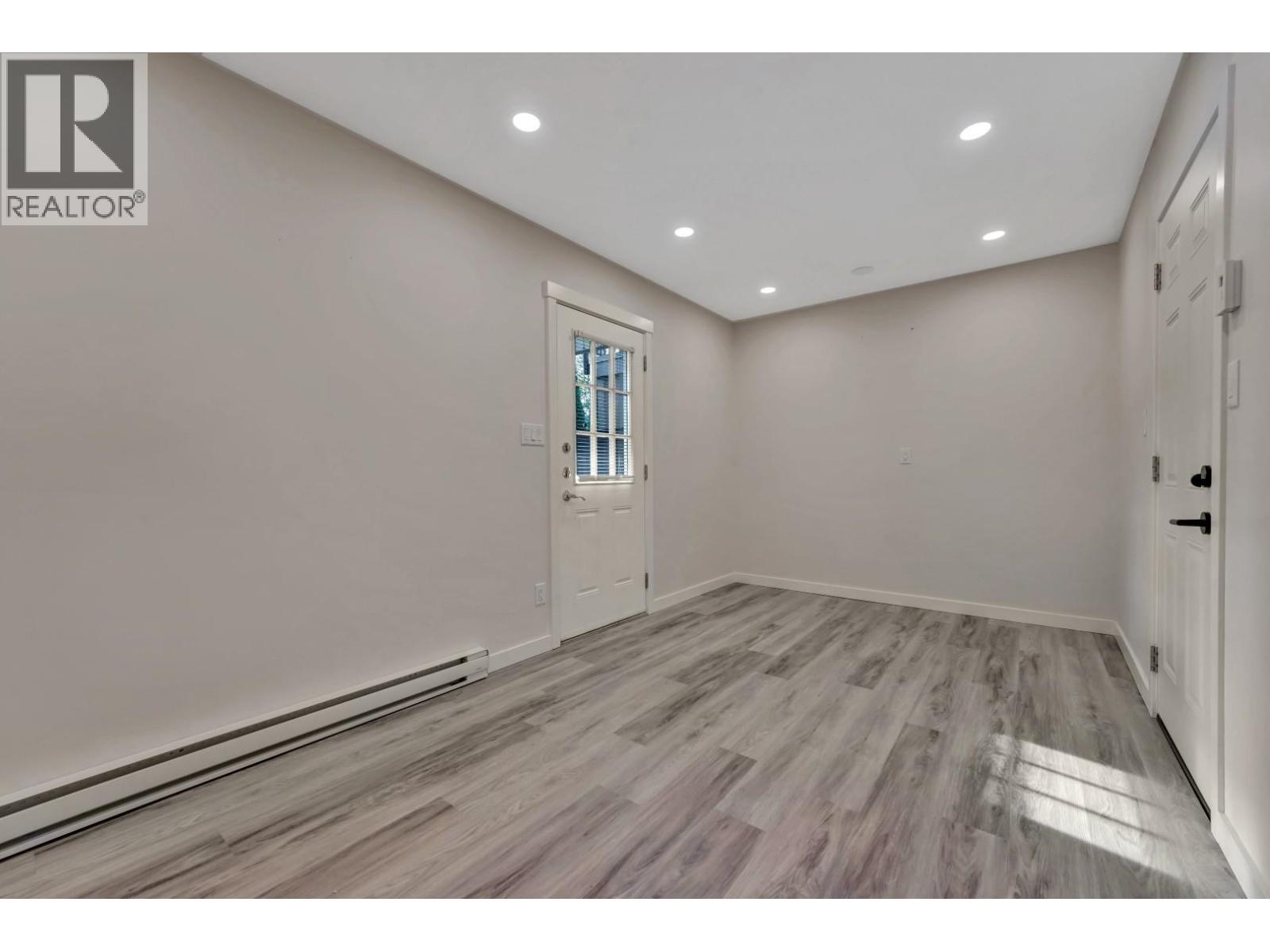 139 3105 DAYANEE SPRINGS BOULEVARD, Coquitlam