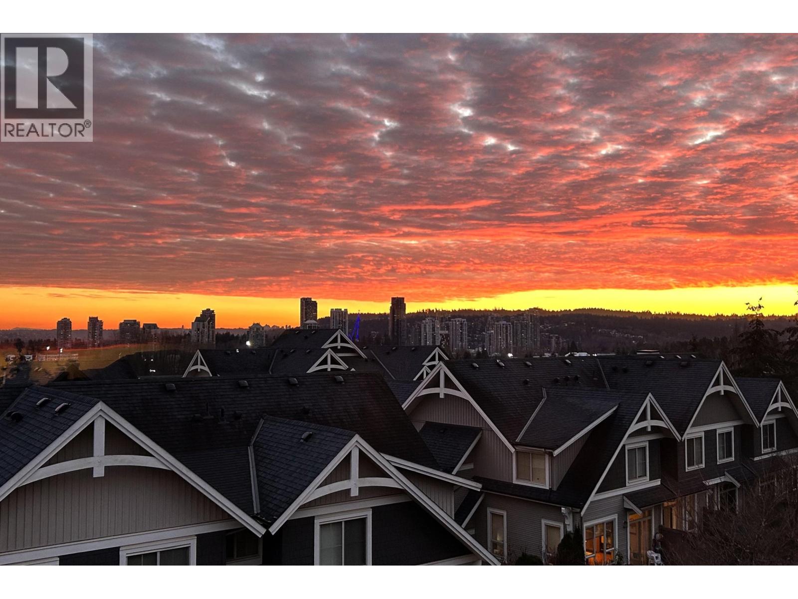 139 3105 DAYANEE SPRINGS BOULEVARD, Coquitlam