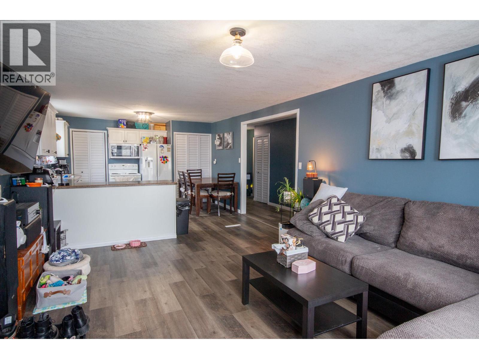 304 100A Avenue, Dawson Creek