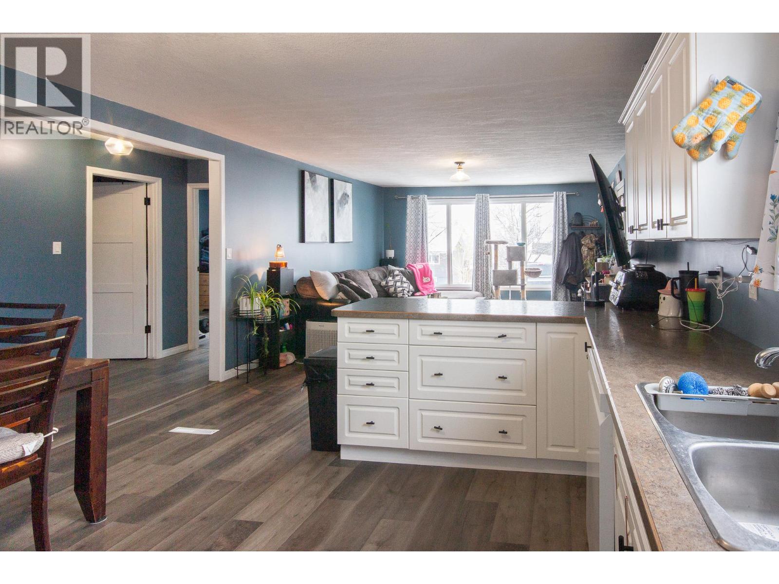 304 100A Avenue, Dawson Creek