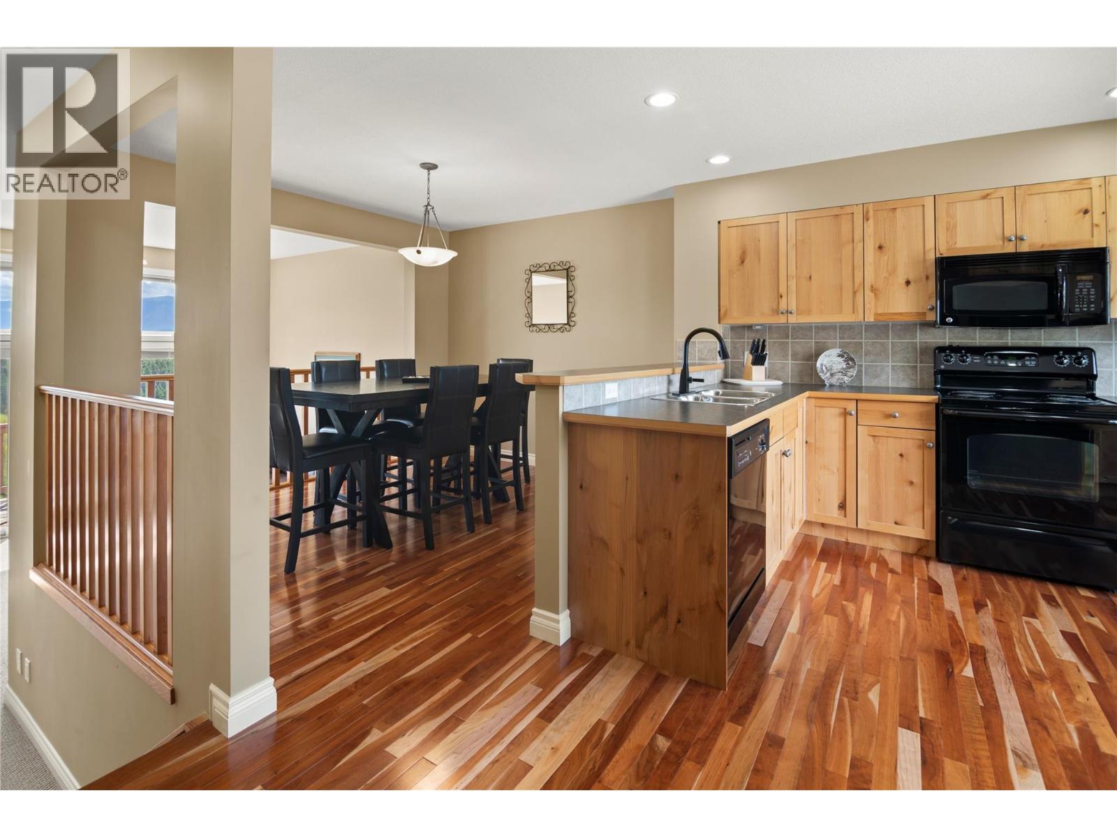 #18 4878 RIDGE ROAD - 12