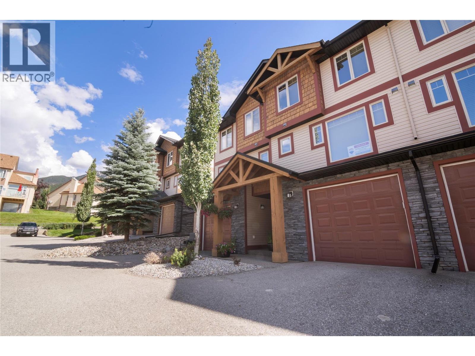 #18 4878 RIDGE ROAD - 4