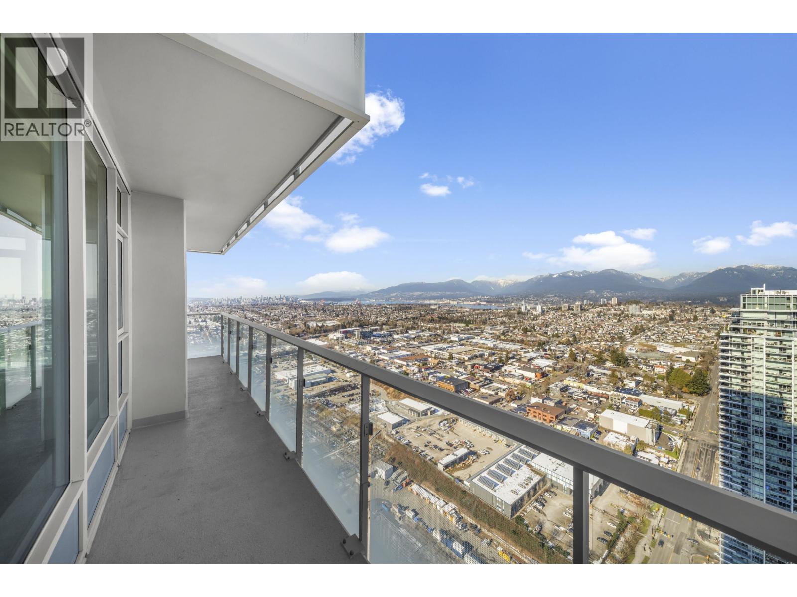 5110 2108 GILMORE AVENUE, Burnaby