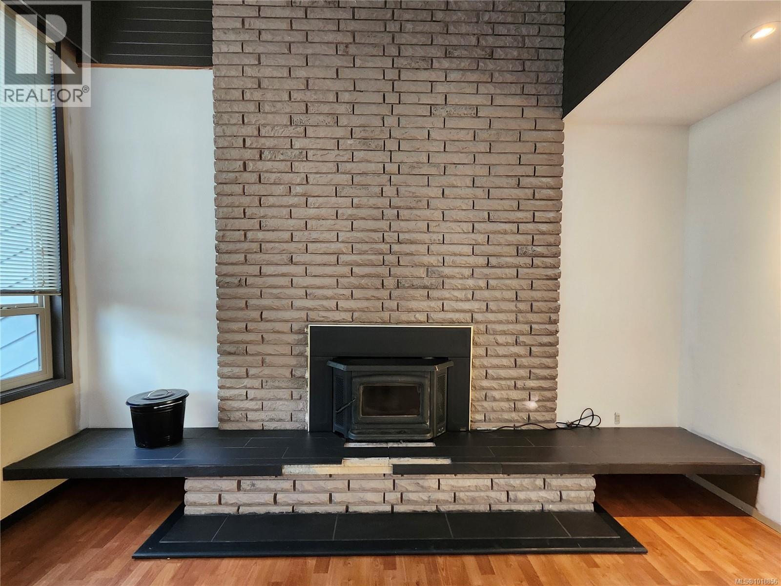 4101 ORCHARD CIR - 20