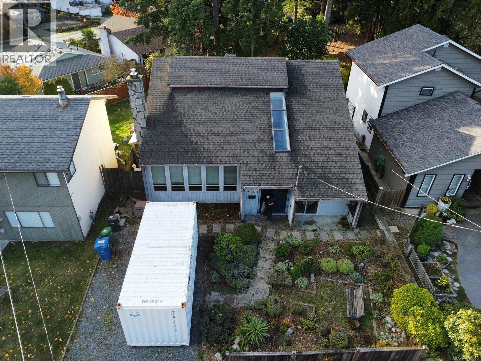 4101 ORCHARD CIR - 49