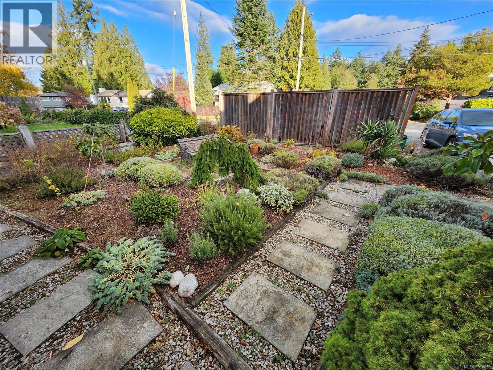 4101 ORCHARD CIR - 5