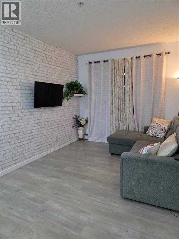 Single Family House for Sale in   Taravista Drive NE Taradale Calgary 