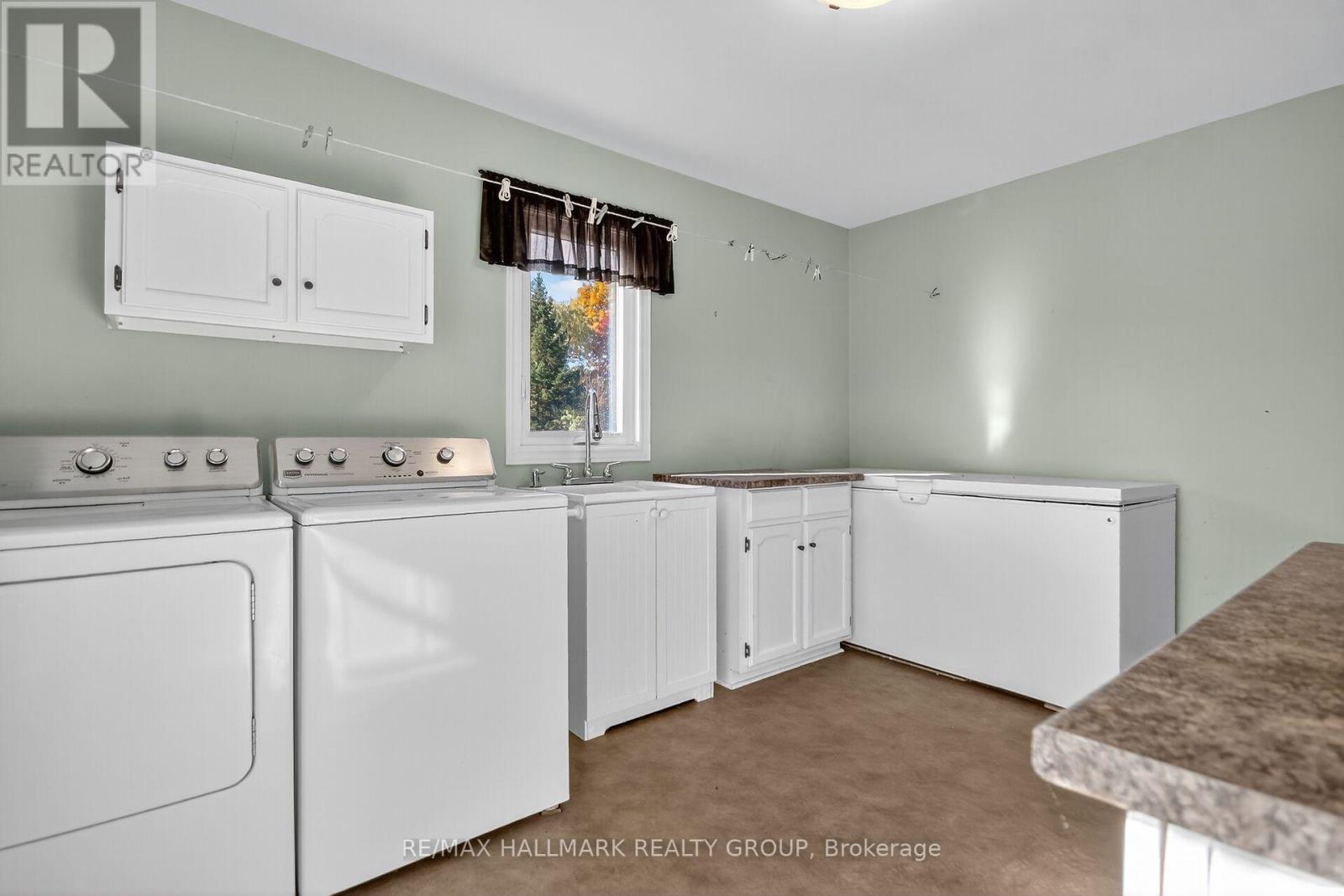 2772 HARBISON ROAD - 34