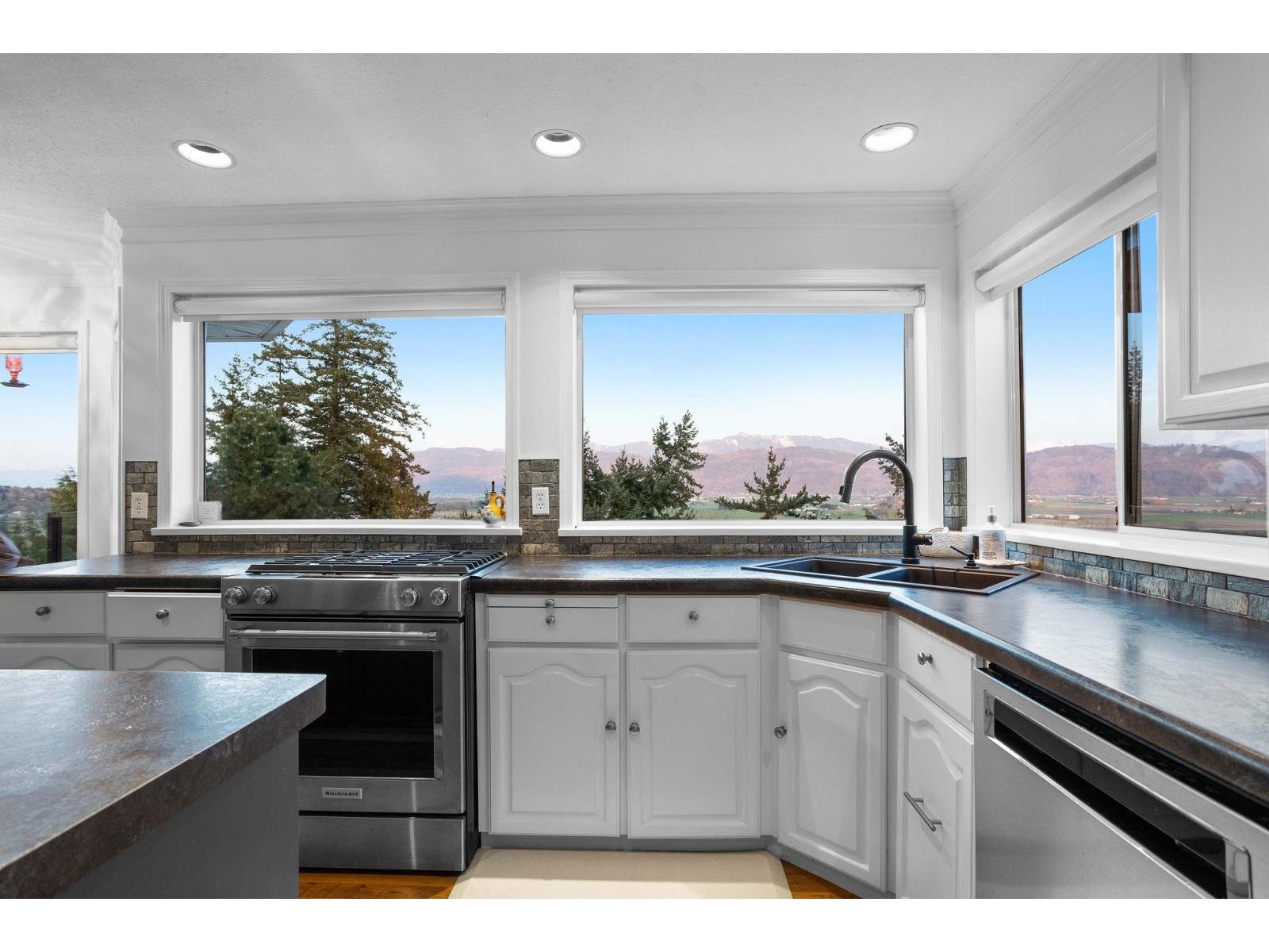 35993 EAGLECREST PLACE, Abbotsford