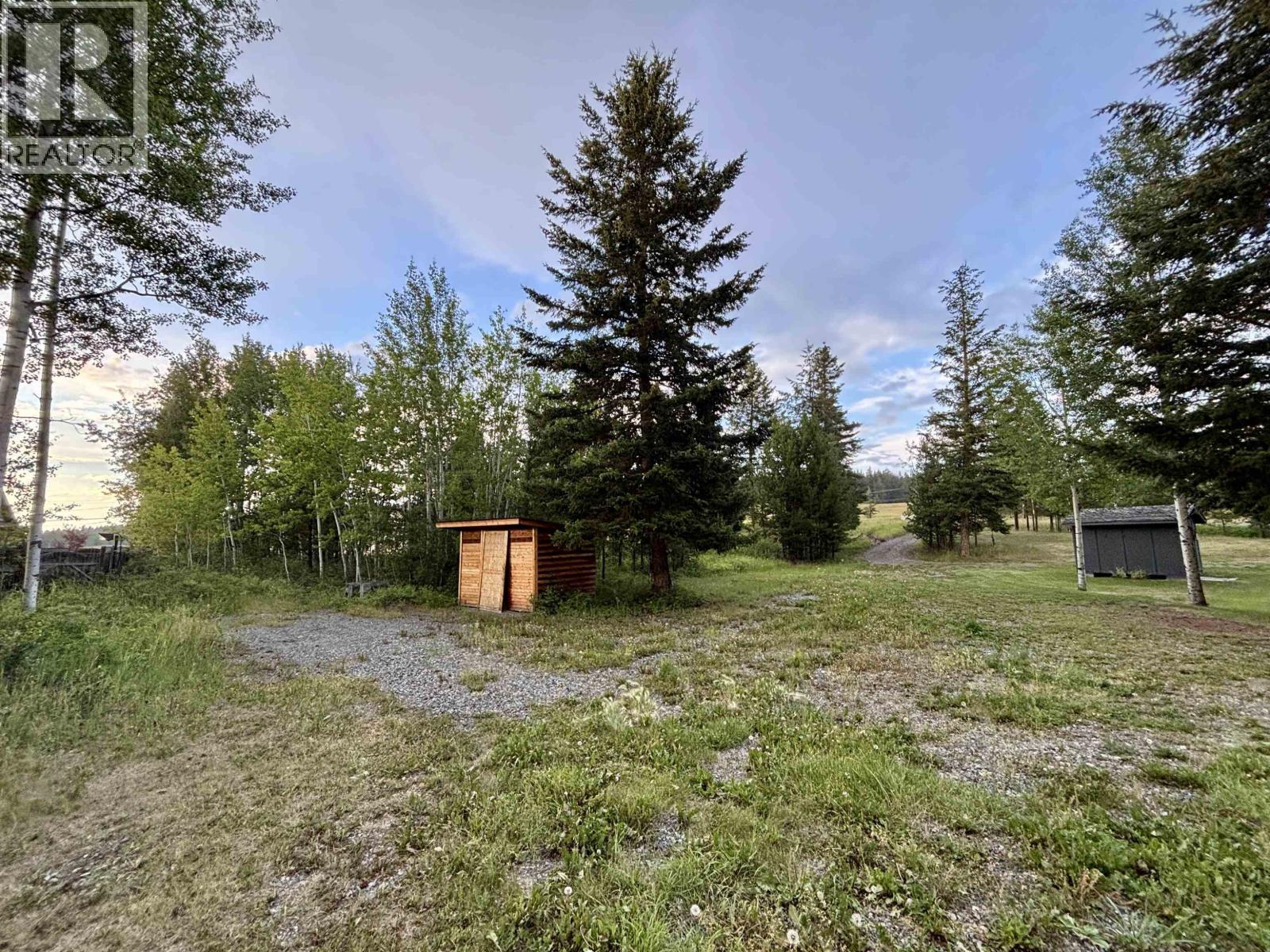 4710 CHILCOTIN CRESCENT - 8