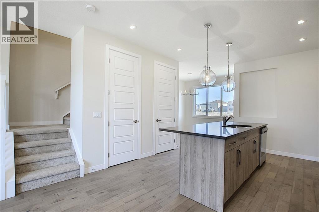 426 River Avenue, Cochrane