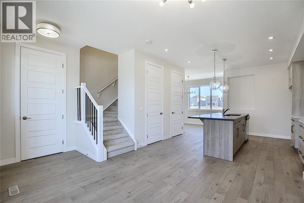 426 River Avenue, Cochrane