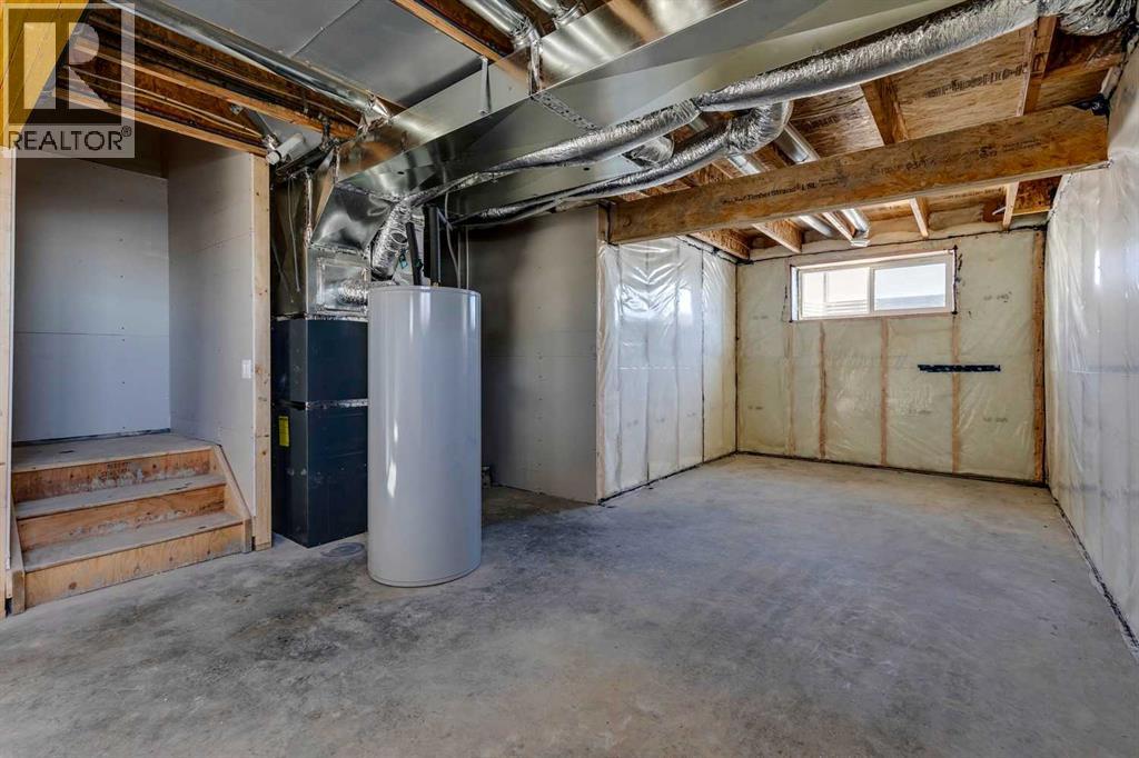 422 River Avenue, Cochrane