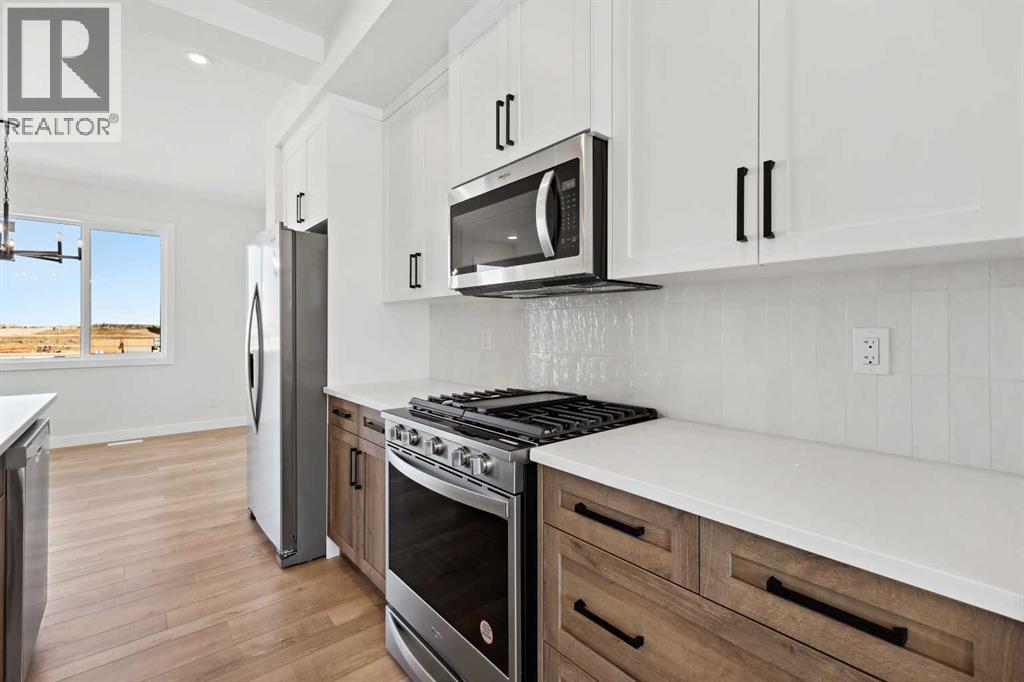 414 River Avenue, Cochrane