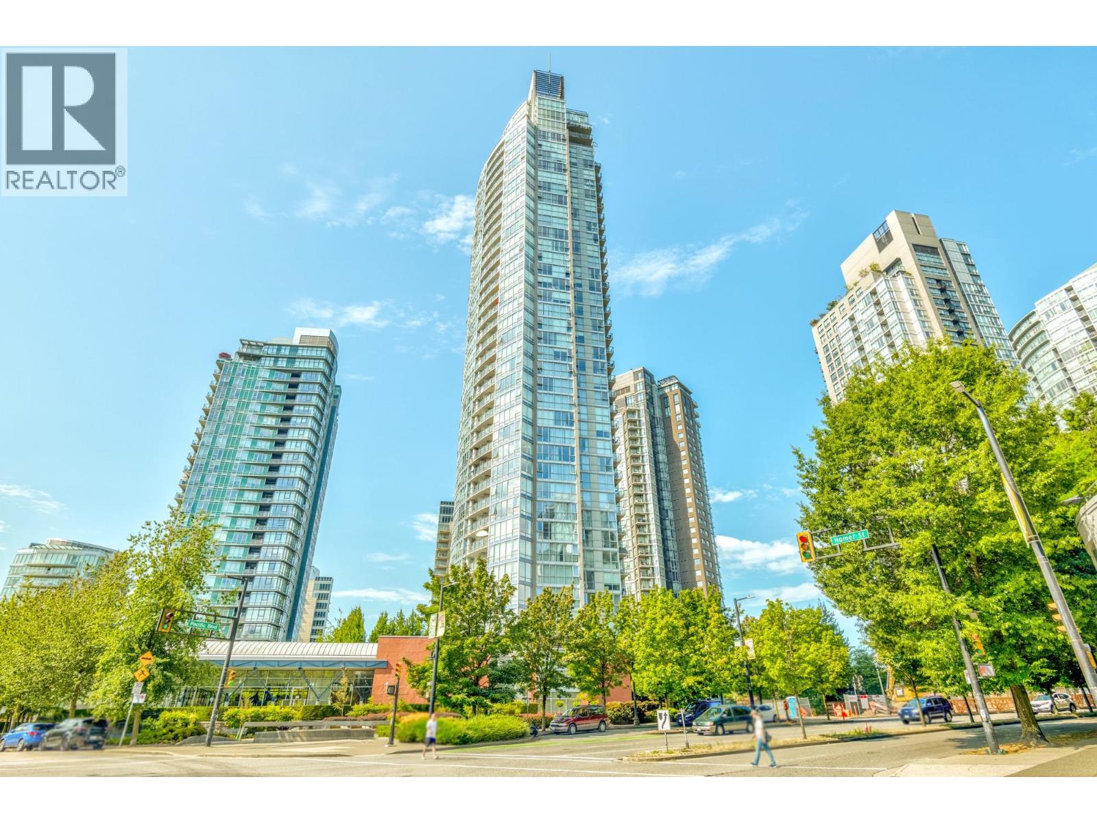 1207 1408 STRATHMORE MEWS, Vancouver