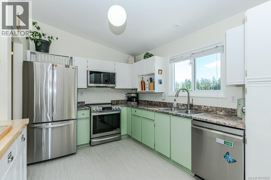 128 Paddock Pl, View Royal