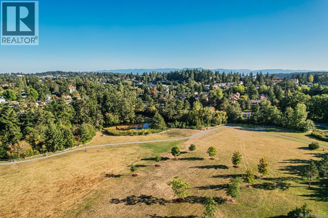 128 Paddock Pl, View Royal