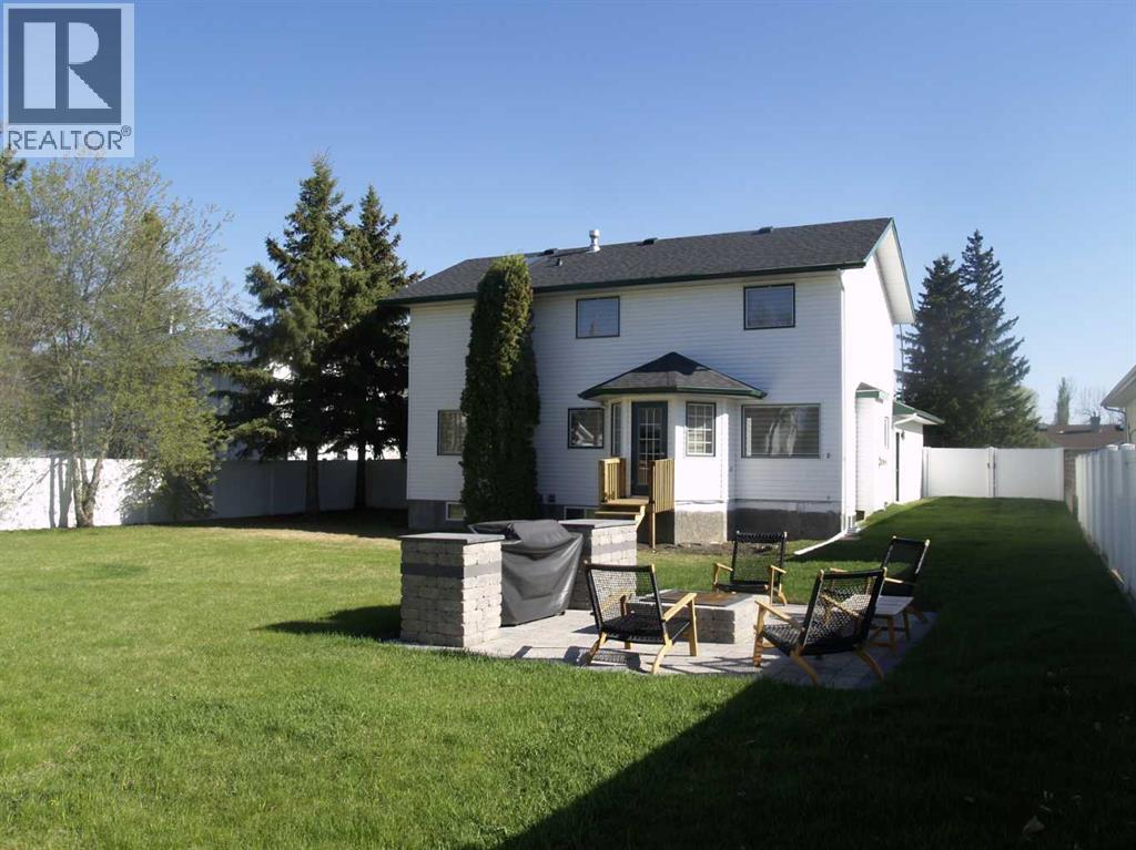 10 Pickwick Lane, Lacombe