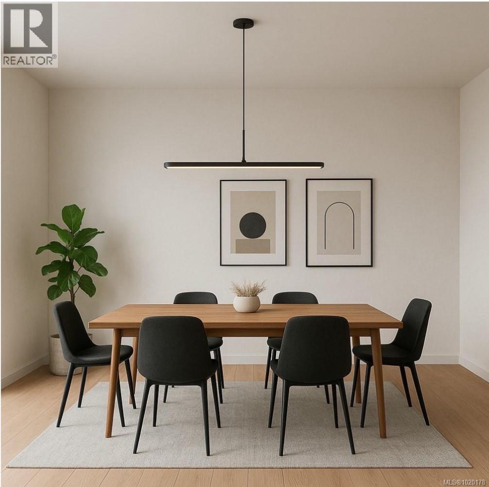 3 621 Broadway St, Saanich