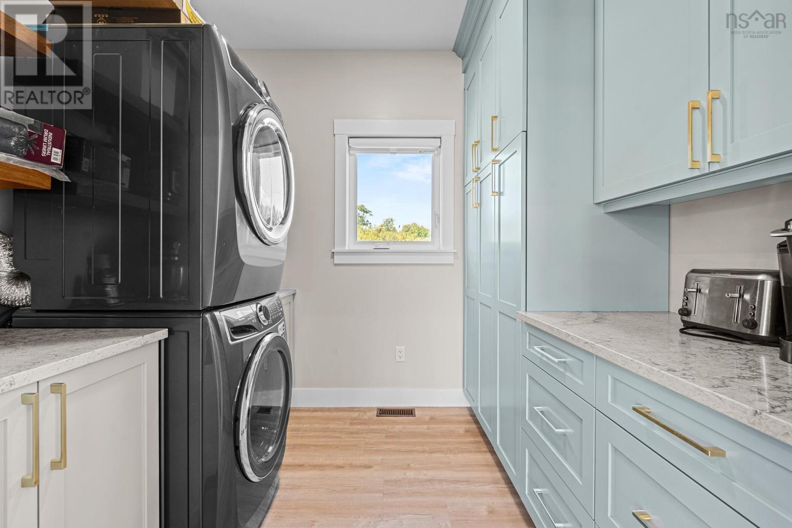 Property 10 of 51 of 3 Kittiwake Ridge