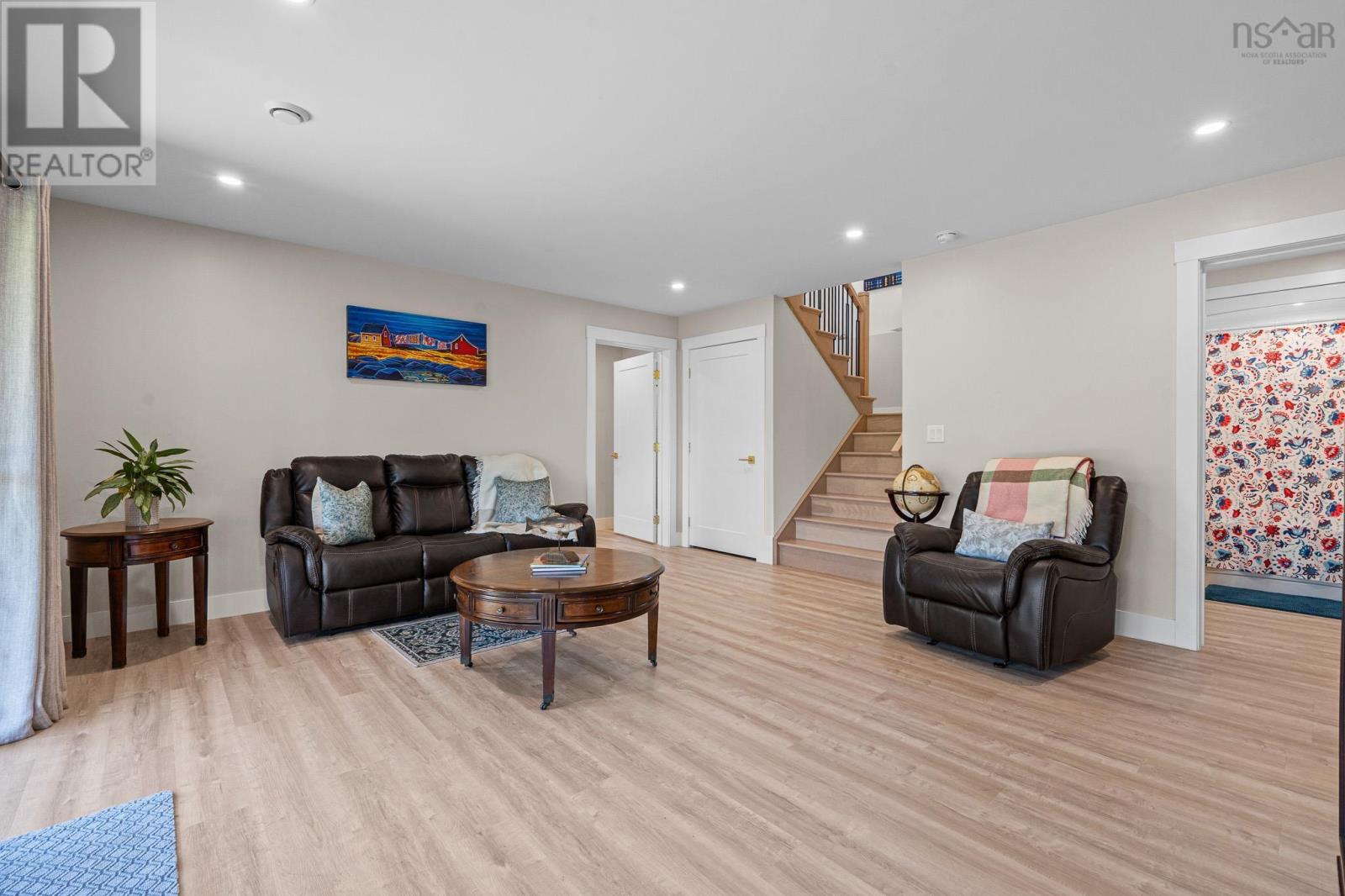 Property 37 of 51 of 3 Kittiwake Ridge