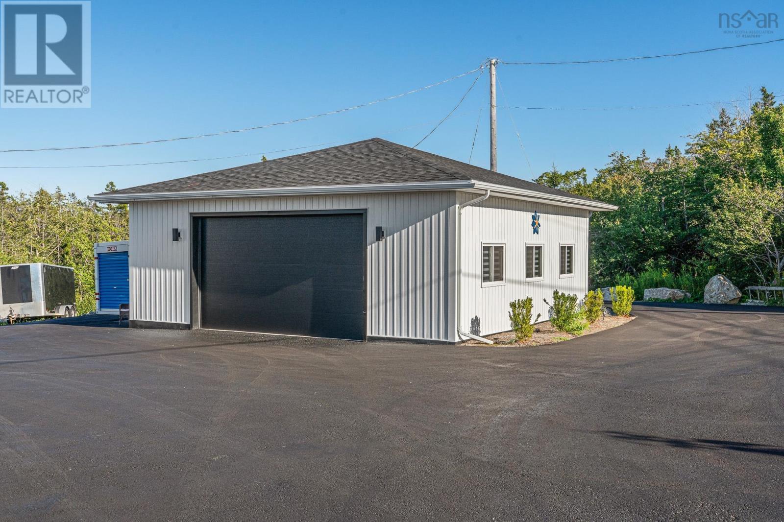 Property 48 of 51 of 3 Kittiwake Ridge