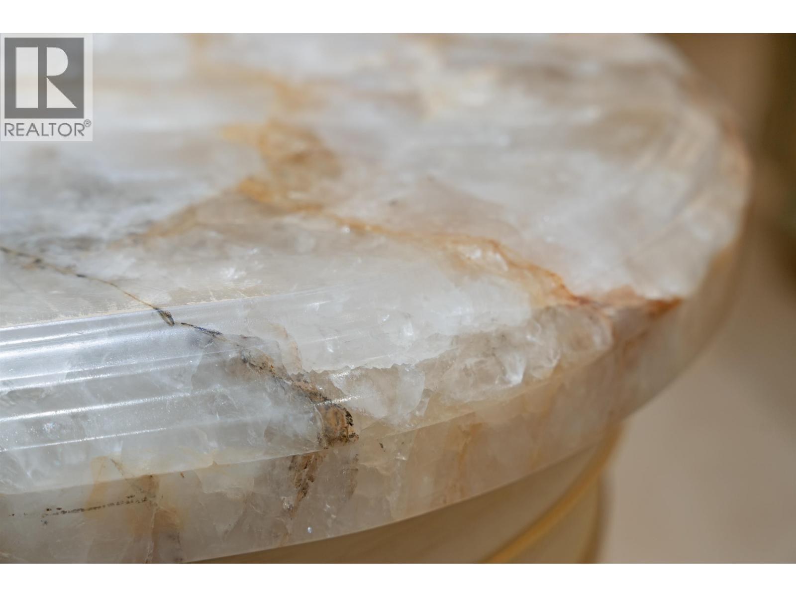 2540 MATHERS AVENUE, West Vancouver