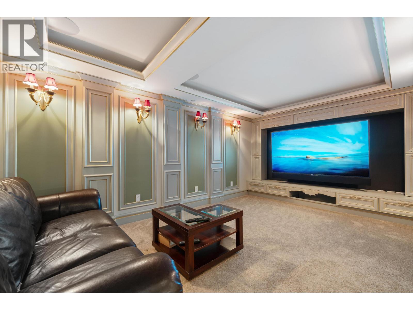 2540 MATHERS AVENUE, West Vancouver